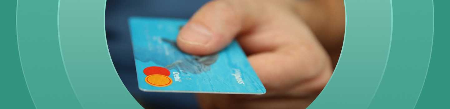 Balance Transfer - W jaki sposób obniża koszty zadłużenia karty kredytowej?